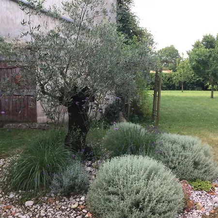Et Roulotte De La Gentilhommiere Bed & Breakfast *